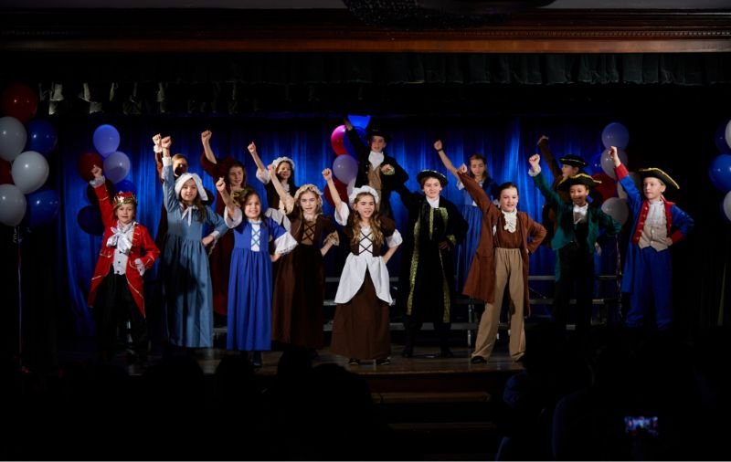 lower mid school student play