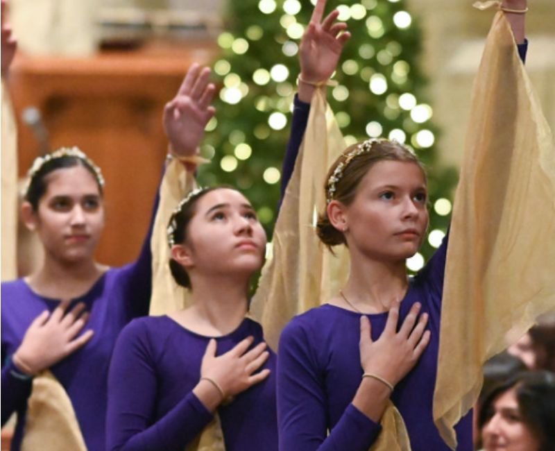 upper mid student Christmas dance
